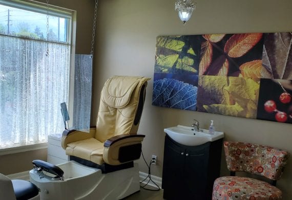 Ashgrove Spa is committed to keeping you safe during your pedicure appointment. Watch our video for our safe operation during your pedicure